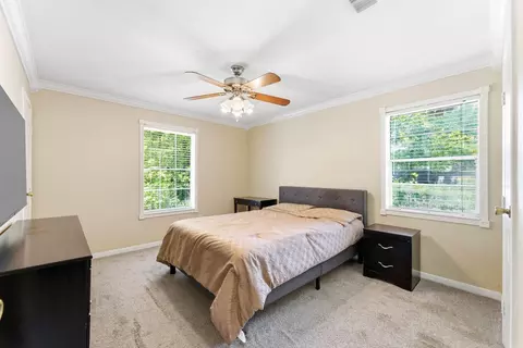 Bedroom - 10820 Longleaf Dr, Conroe, TX 77385 photo 3 of 4