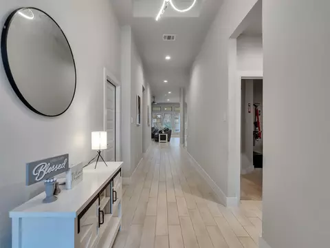 Entry Way - 2918 Skerne Forest Dr, Spring, TX 77373 photo 2 of 2