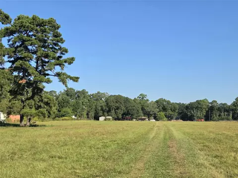 Exterior - 10094 Stidham Rd, Conroe, TX 77302 photo 9 of 17