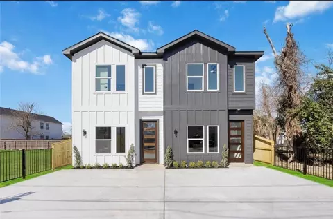 7920 Boy St #A/B, Houston, TX 77028