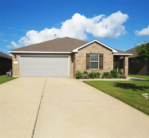 2419 Divot Lane Ln, Navasota, TX 77868