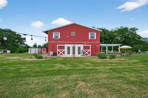 2903 Brundrett Rd, Wallis, TX 77485 photo 1