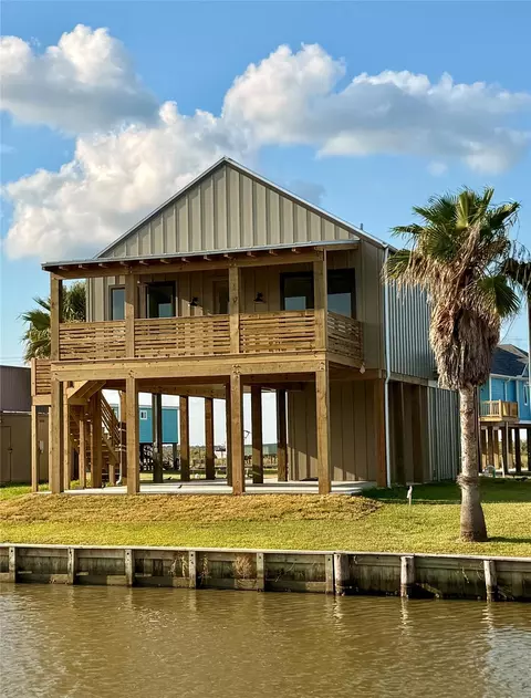 1535 County Road 201, Sargent, TX 77414