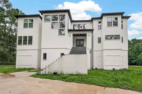2 Deer Ridge Estates Blvd, Houston, TX 77339