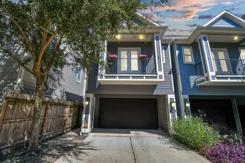 239 W 27th St, Houston, TX 77008