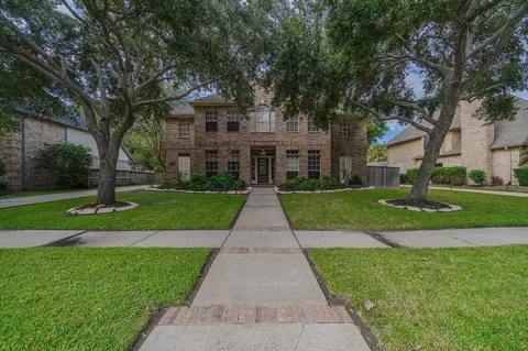 3119 Scenic Elm St, Houston, TX 77059