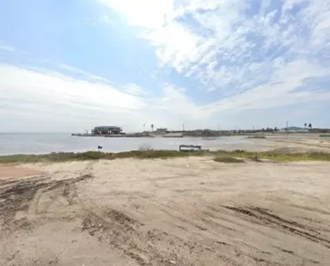 121 Beasley Rd, Corpus Christi, TX 78418