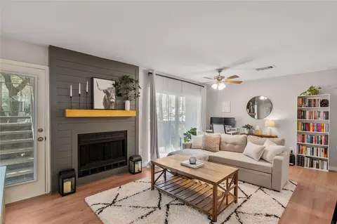 3500 Tangle Brush Dr #152, The Woodlands, TX 77381