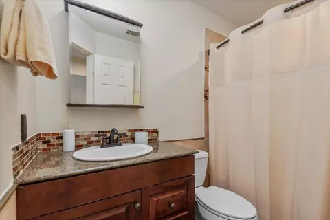Bath - 2919 Crescent Star Rd, Spring, TX 77388 photo 4 of 5