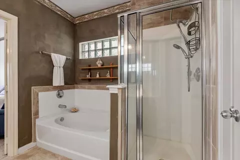Bath - 2919 Crescent Star Rd, Spring, TX 77388 photo 3 of 5