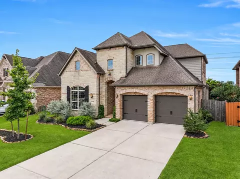 1640 Longwood Glen Ln, Friendswood, TX 77546