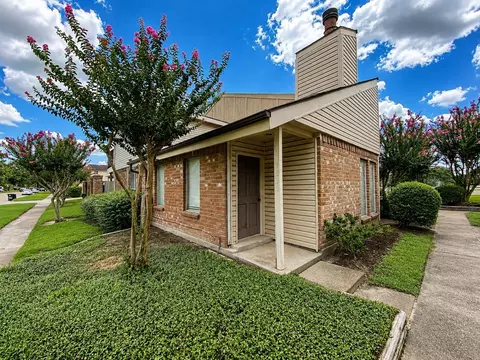7859 Green Lawn Dr #7859, Houston, TX 77088