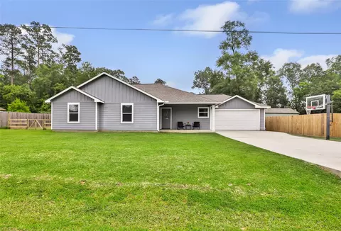 11123 Maple St, Cleveland, TX 77328