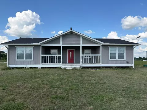 2884 Brooks Dr, Bedias, TX 77831