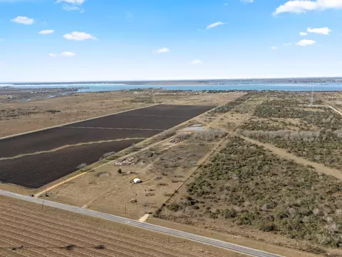 278 County Road 470, Palacios, TX 77465