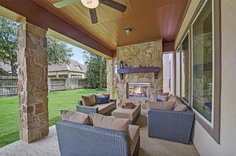 Exterior - 10322 Hatcher Dr, Katy, TX 77494 photo 3 of 5