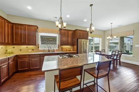 Kitchen - 10322 Hatcher Dr, Katy, TX 77494 photo 3 of 4