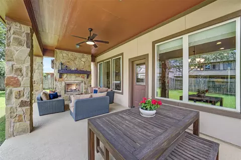 Exterior - 10322 Hatcher Dr, Katy, TX 77494 photo 4 of 5