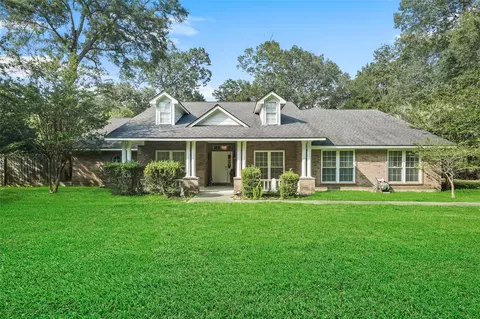 1015 Winchester Bnd Bnd, Huffman, TX 77336