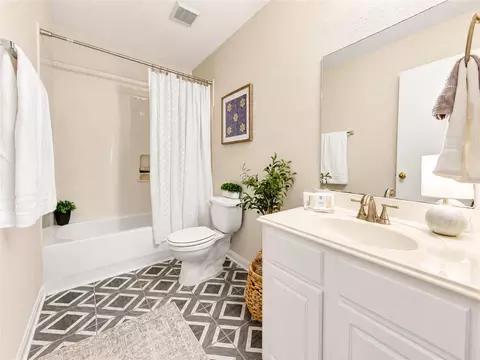 Bath - 3010 E Legends Bend Dr, Spring, TX 77386 photo 5 of 5