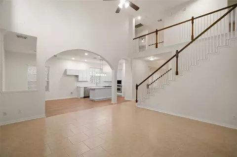 Living - 43 N Scribewood Cir, Spring, TX 77382 photo 5 of 6