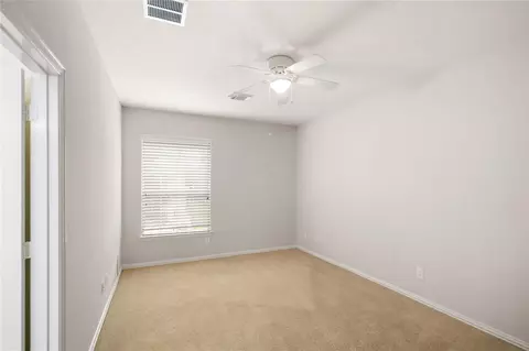 Bedroom - 43 N Scribewood Cir, Spring, TX 77382 photo 5 of 7