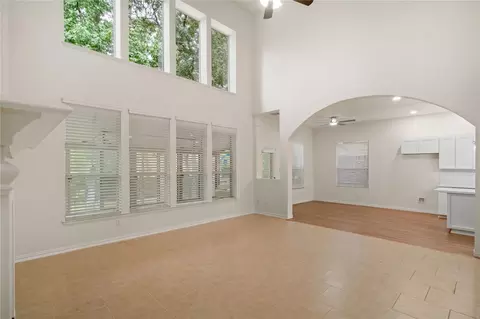 Living - 43 N Scribewood Cir, Spring, TX 77382 photo 6 of 6