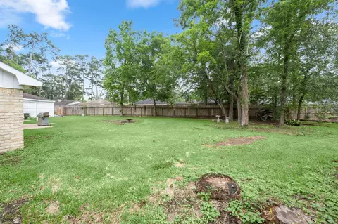 Exterior - 25311 Stone Mill Ln, Spring, TX 77373 photo 5 of 8