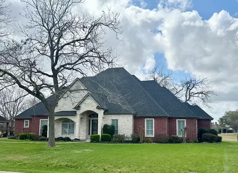 5427 Weston Dr, Fulshear, TX 77441