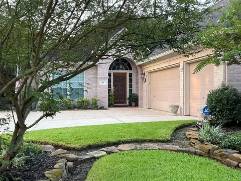 39 W Silkbay Pl, Spring, TX 77382 photo 1