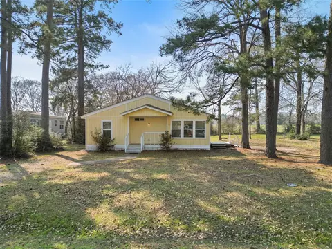 77 Westlake Rd, Trinity, TX 75862 photo 1