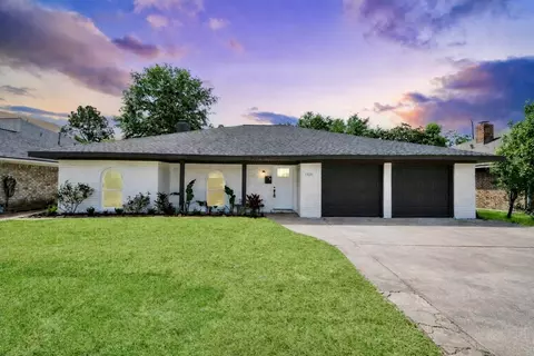 1106 Marshall St, Deer Park, TX 77536