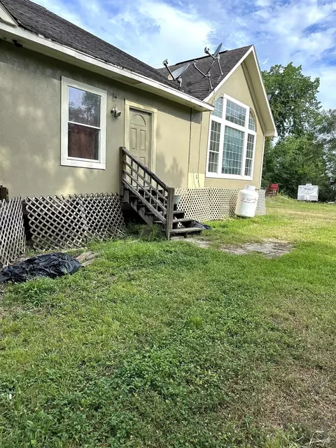 7207 County Road 194, Alvin, TX 77511
