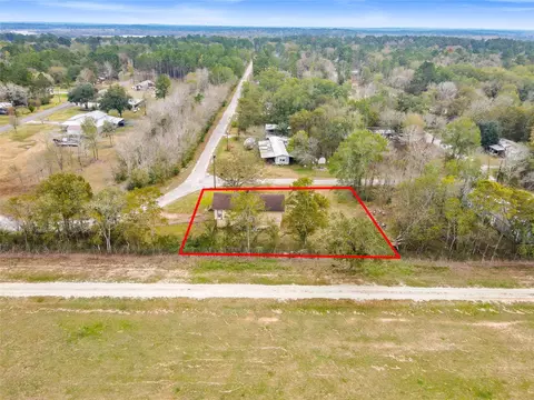 7 9 Julie Beth St, Huntsville, TX 77320
