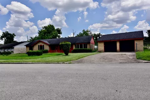 134 Weatherly Way, Houston, TX 77022