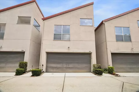 361 Sydnor St, Houston, TX 77020