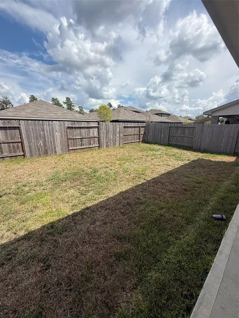 Exterior - 414 Alex Arbor Way, Conroe, TX 77301 photo 5 of 6