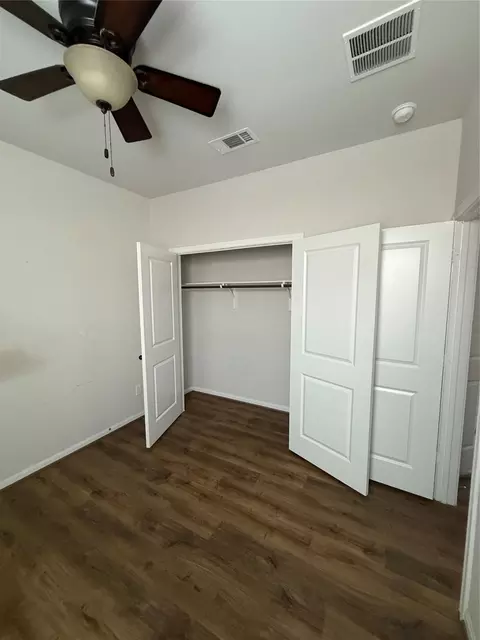Bedroom - 414 Alex Arbor Way, Conroe, TX 77301 photo 4 of 5
