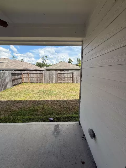 Exterior - 414 Alex Arbor Way, Conroe, TX 77301 photo 4 of 6