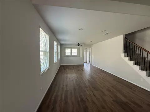 Living - 414 Alex Arbor Way, Conroe, TX 77301 photo 2 of 3