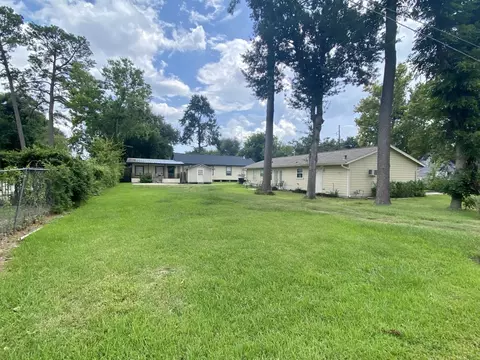 Exterior - 326 Noble St, Spring, TX 77373 photo 6 of 10