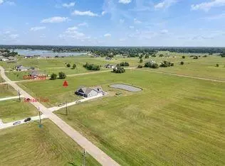 569 Quarter Horse Trl, Angleton, TX 77515