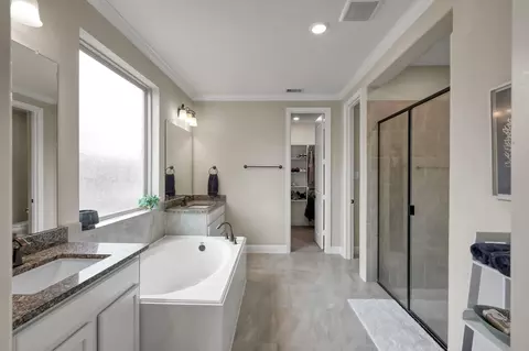 Bath - 4206 Grand Oaks Wind, Spring, TX 77386 photo 1 of 6