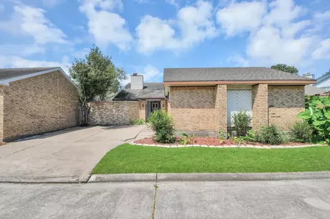 1723 Plumbwood Way, Houston, TX 77058