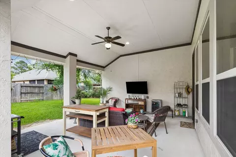 162 Elderberry Trl, Montgomery, TX 77316
