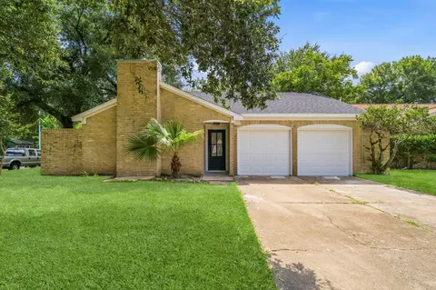 5003 Gleneagles Ct, Houston, TX 77084