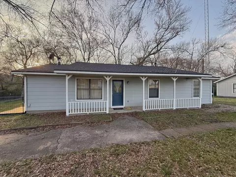 4984 Fm 977, Leona, TX 75850