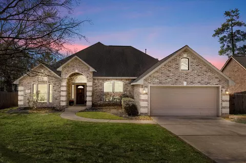 1719 Summergate Dr, Conroe, TX 77304