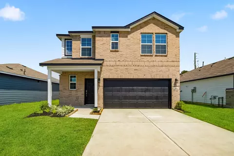 1886 Redwood Ln, Dayton, TX 77535