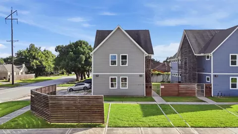 2518 Cleburne St, Houston, TX 77004